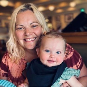 Meet your Posher, Christine